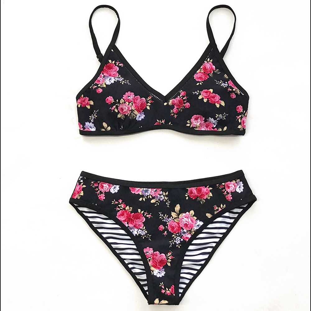 NEW cupshe floral reversible bikini set